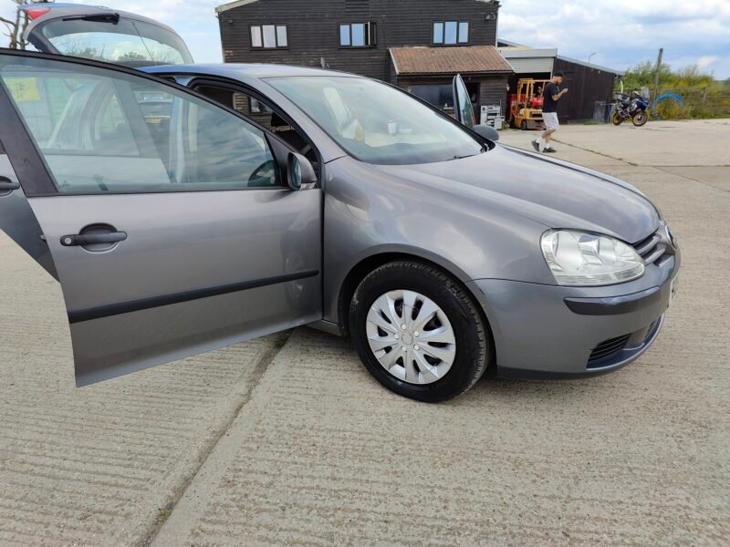 2006 Volkswagen Golf 1.6 FSI S 5dr Petrol Manual ULEZ Compliance