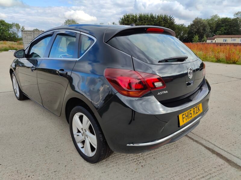 2015 Vauxhall Astra 1.4i SRi Euro 6 5dr Petrol Manual ULEZ Compliance