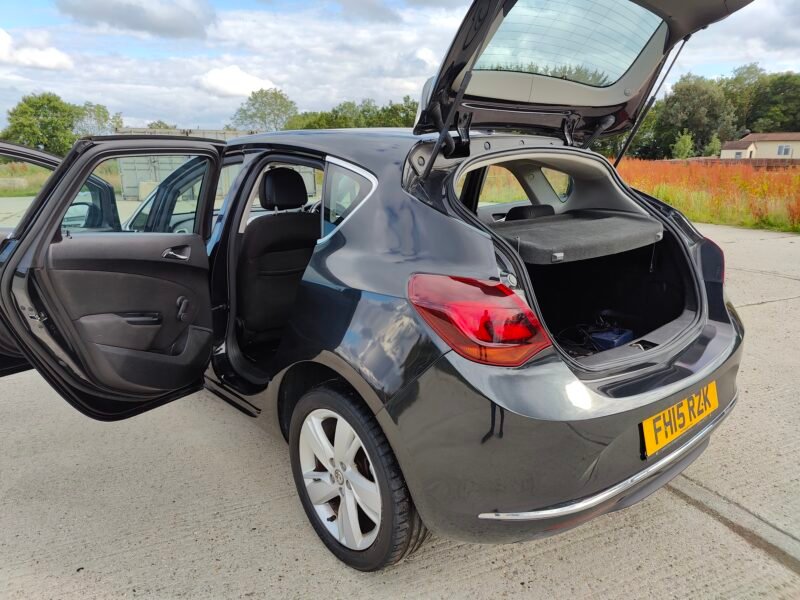 2015 Vauxhall Astra 1.4i SRi Euro 6 5dr Petrol Manual ULEZ Compliance