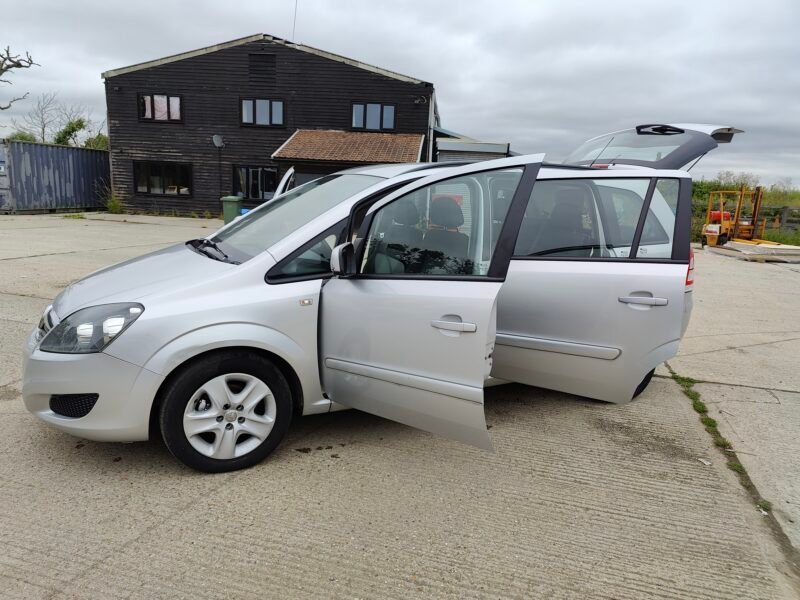 2012 Vauxhall Zafira 1.6 16V Exclusiv Euro 5 5dr Petrol Manual ULEZ Compliance