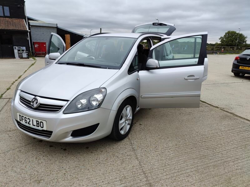 2012 Vauxhall Zafira 1.6 16V Exclusiv Euro 5 5dr Petrol Manual ULEZ Compliance