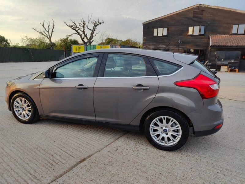 2011 Ford Focus 1.6T EcoBoost Titanium Euro 5 (s/s) 5dr Petrol Manual ULEZ Compliance