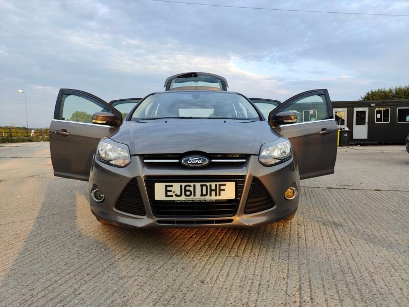 2011 Ford Focus 1.6T EcoBoost Titanium Euro 5 (s/s) 5dr Petrol Manual ULEZ Compliance