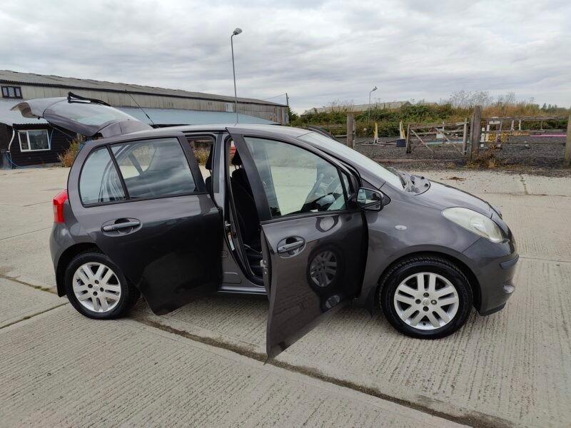 2007 Toyota Yaris 1.3 VVT-i TR 5dr Petrol Manual ULEZ Compliance