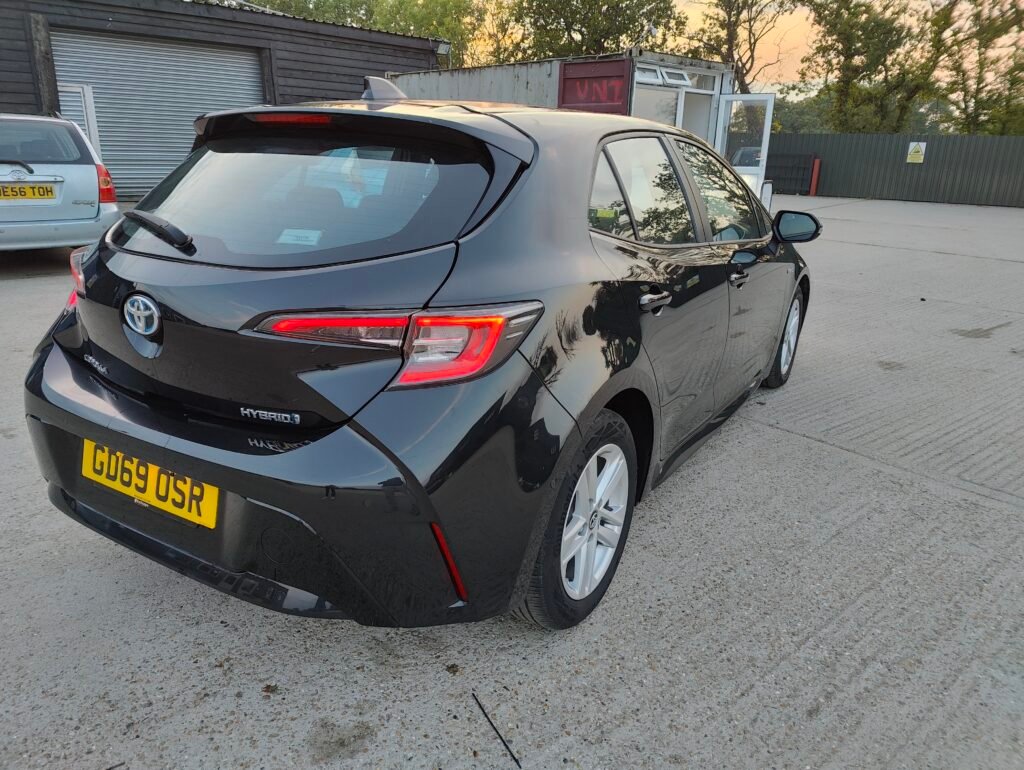 2019 Toyota Corolla 1.8 VVT-h Icon Tech CVT Euro 6 (s/s) 5dr