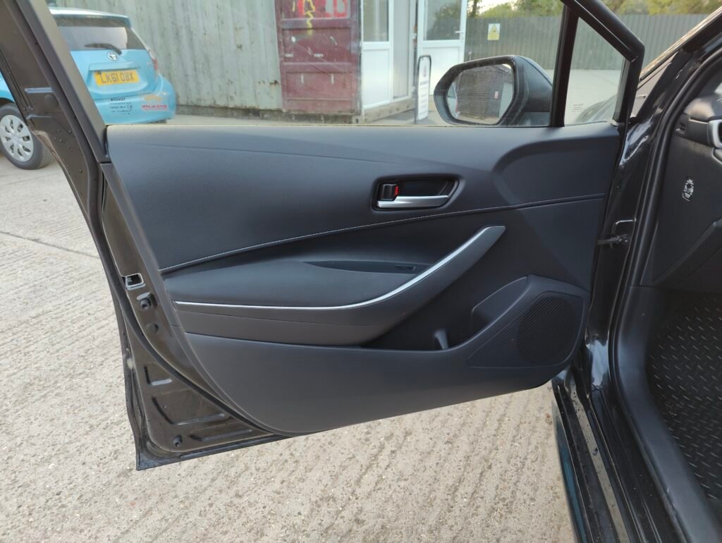 2019 Toyota Corolla 1.8 VVT-h Icon Tech CVT Euro 6 (s/s) 5dr