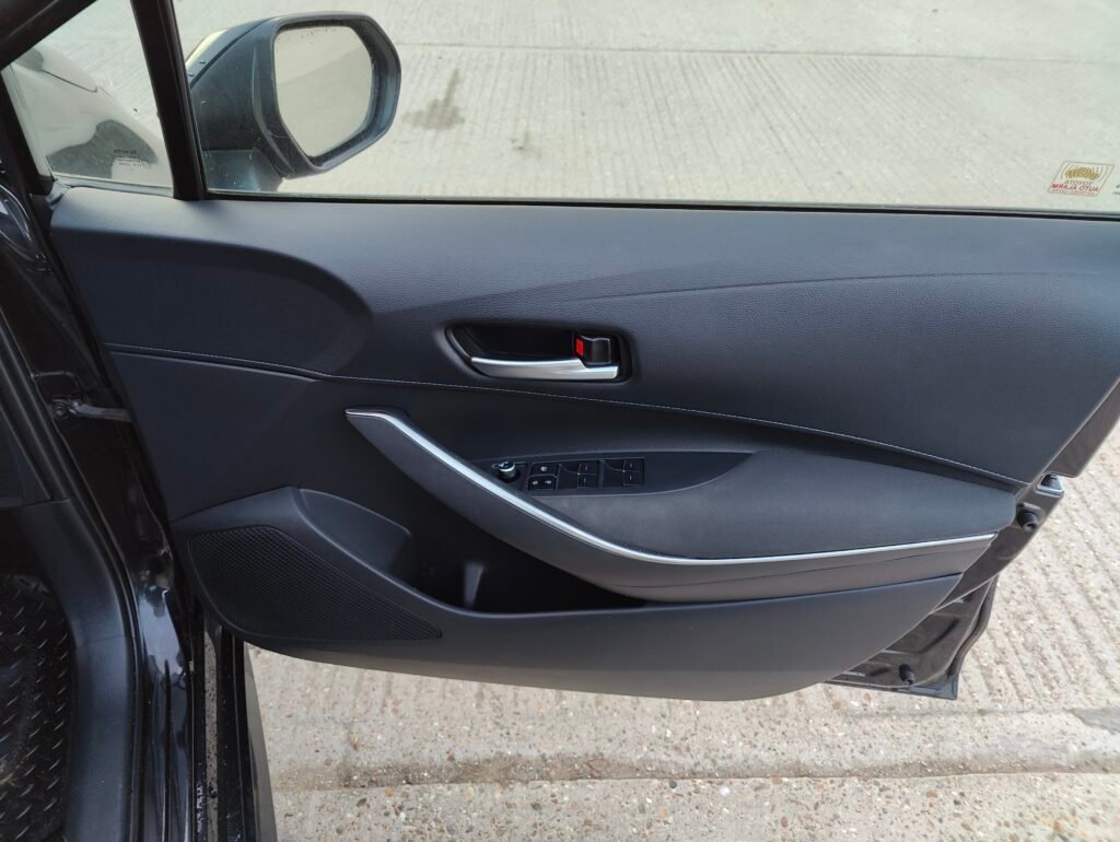 2019 Toyota Corolla 1.8 VVT-h Icon Tech CVT Euro 6 (s/s) 5dr