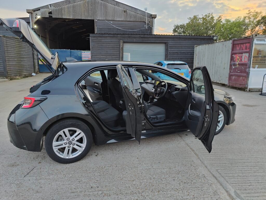 2019 Toyota Corolla 1.8 VVT-h Icon Tech CVT Euro 6 (s/s) 5dr