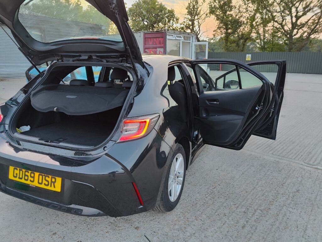 2019 Toyota Corolla 1.8 VVT-h Icon Tech CVT Euro 6 (s/s) 5dr