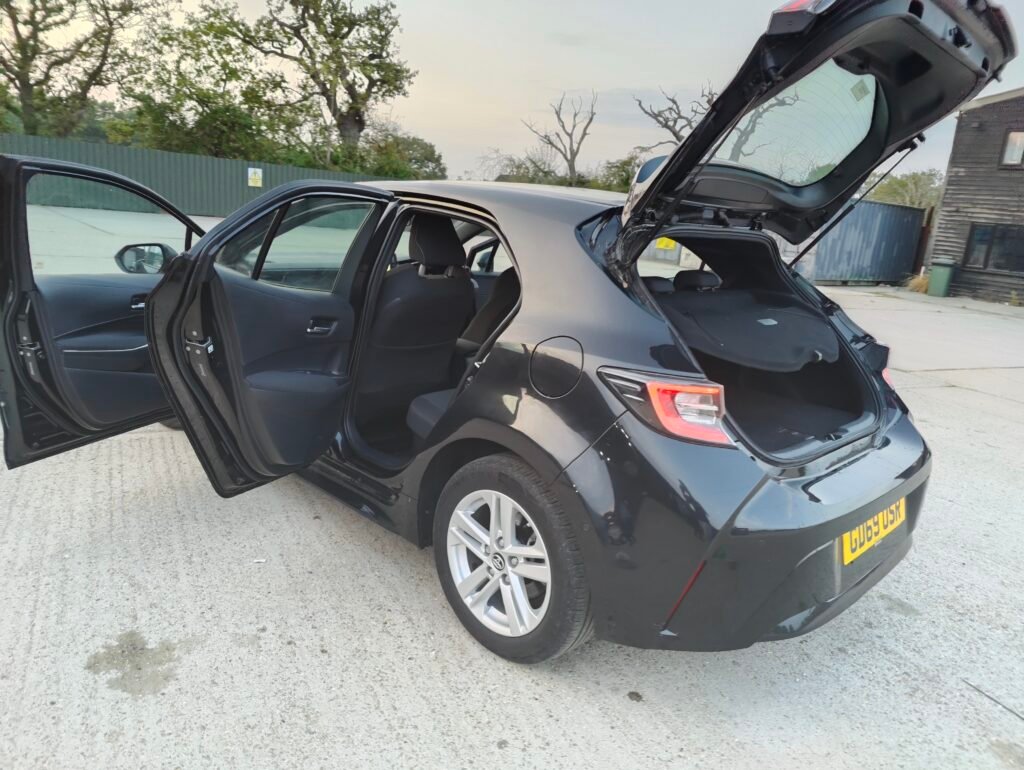 2019 Toyota Corolla 1.8 VVT-h Icon Tech CVT Euro 6 (s/s) 5dr