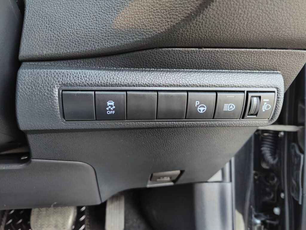 2019 Toyota Corolla 1.8 VVT-h Icon Tech CVT Euro 6 (s/s) 5dr