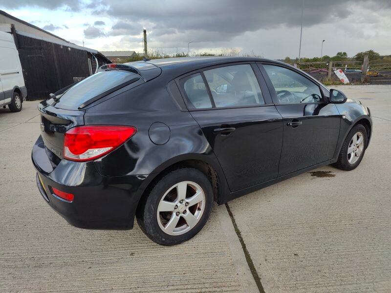 2011 Chevrolet Cruze 1.6 LT Auto Euro 5 5dr Petrol Automatic ULEZ Compliance