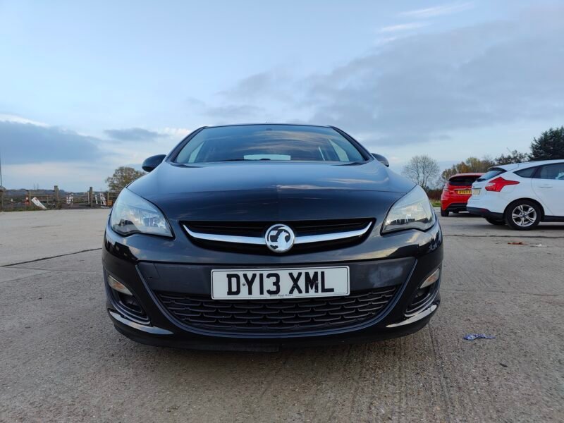 2013 VAUXHALL ASTRA 1.4i 16V Exclusive 5dr Petrol Manual ULEZ Compliance