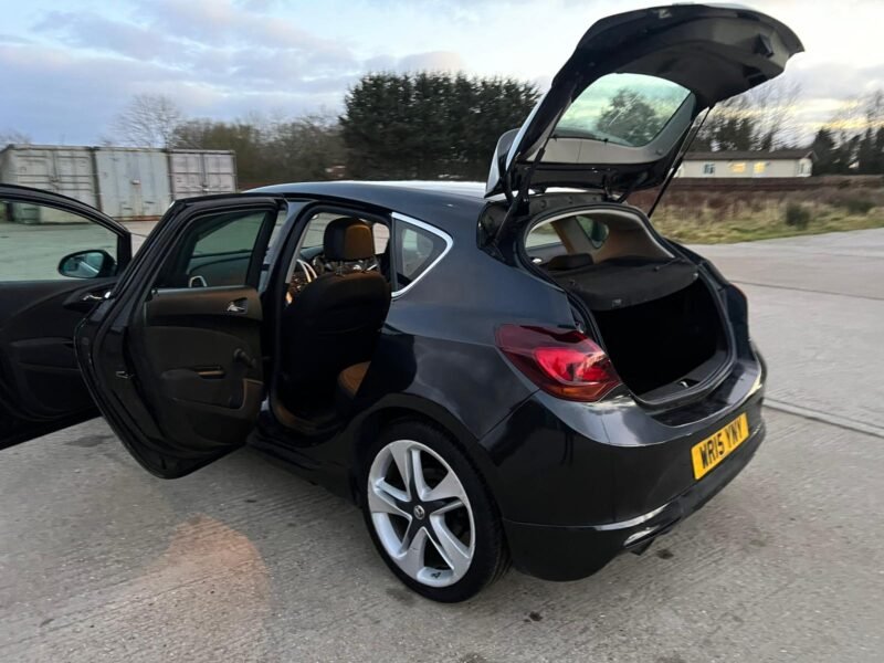 2015 Vauxhall Astra 1.4i Turbo SRi Euro 6 5dr Petrol Manual ULEZ Compliance