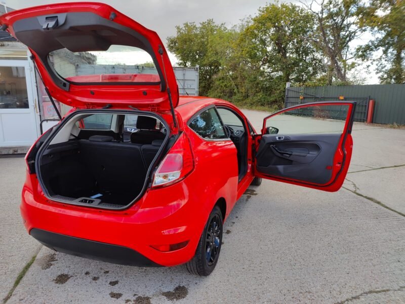 2014 Ford Fiesta 1.0T EcoBoost Zetec Euro 5 (s/s) 3dr