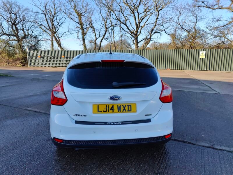 2014 Ford Focus 1.0T EcoBoost Titanium Navigator Euro 5 (s/s) 5dr || Petrol || Manual || ULEZ Compliance