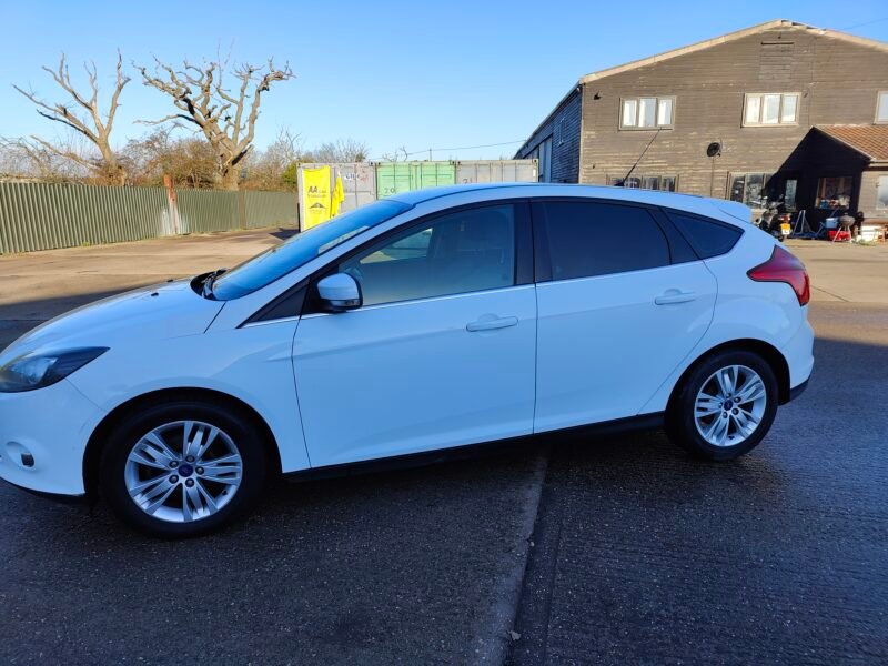 2014 Ford Focus 1.0T EcoBoost Titanium Navigator Euro 5 (s/s) 5dr || Petrol || Manual || ULEZ Compliance