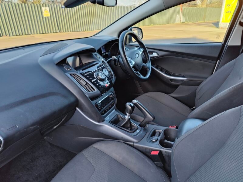 2014 Ford Focus 1.0T EcoBoost Titanium Navigator Euro 5 (s/s) 5dr || Petrol || Manual || ULEZ Compliance