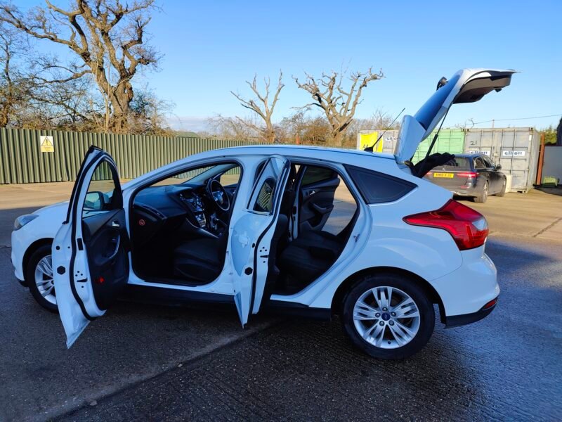 2014 Ford Focus 1.0T EcoBoost Titanium Navigator Euro 5 (s/s) 5dr || Petrol || Manual || ULEZ Compliance