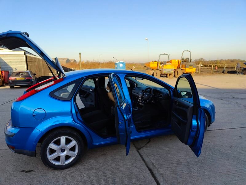 2005 Ford Focus 1.6 Zetec Climate 5dr || Petrol || Automatic || ULEZ Compliance