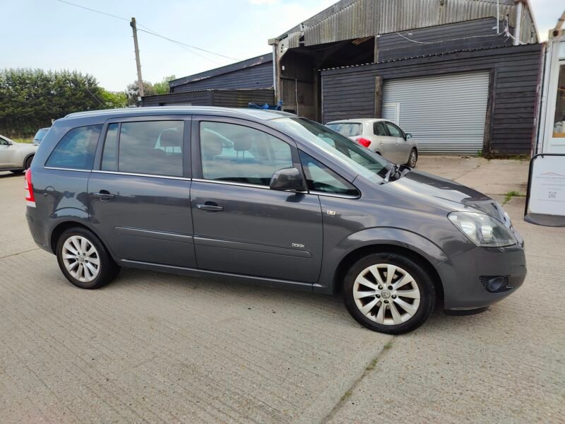 2013 Vauxhall Zafira 1.6 16V Design Euro 5 5dr (SNav) || Petrol || Manual || ULEZ Compliance✅