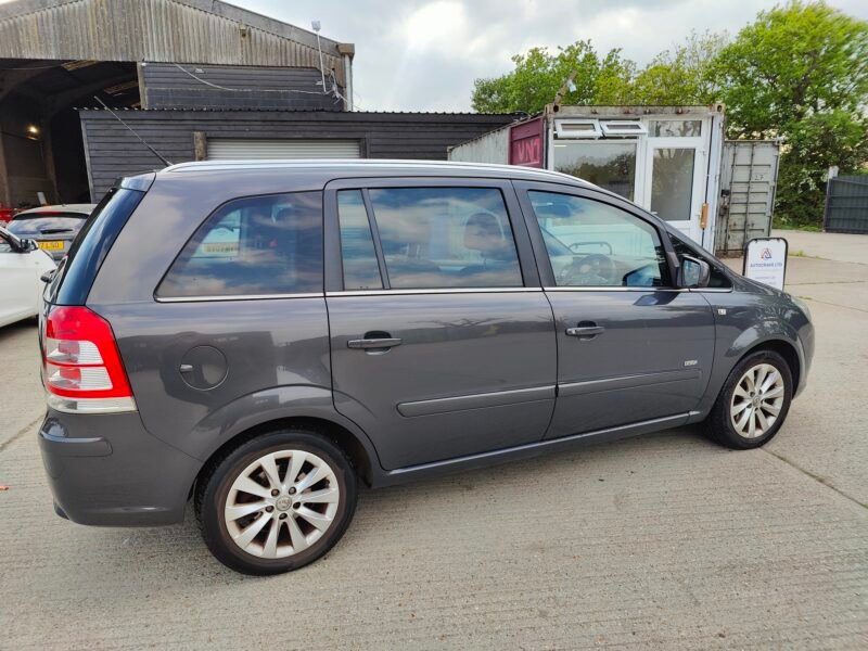 2013 Vauxhall Zafira 1.6 16V Design Euro 5 5dr (SNav) || Petrol || Manual || ULEZ Compliance✅