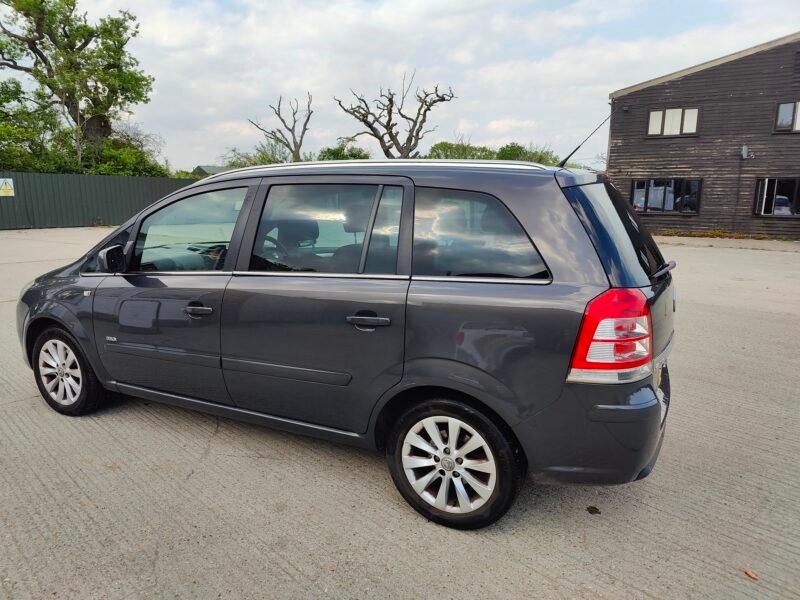 2013 Vauxhall Zafira 1.6 16V Design Euro 5 5dr (SNav) || Petrol || Manual || ULEZ Compliance✅