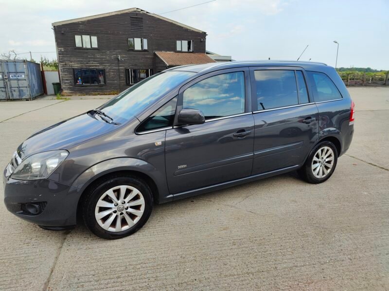 2013 Vauxhall Zafira 1.6 16V Design Euro 5 5dr (SNav) || Petrol || Manual || ULEZ Compliance✅