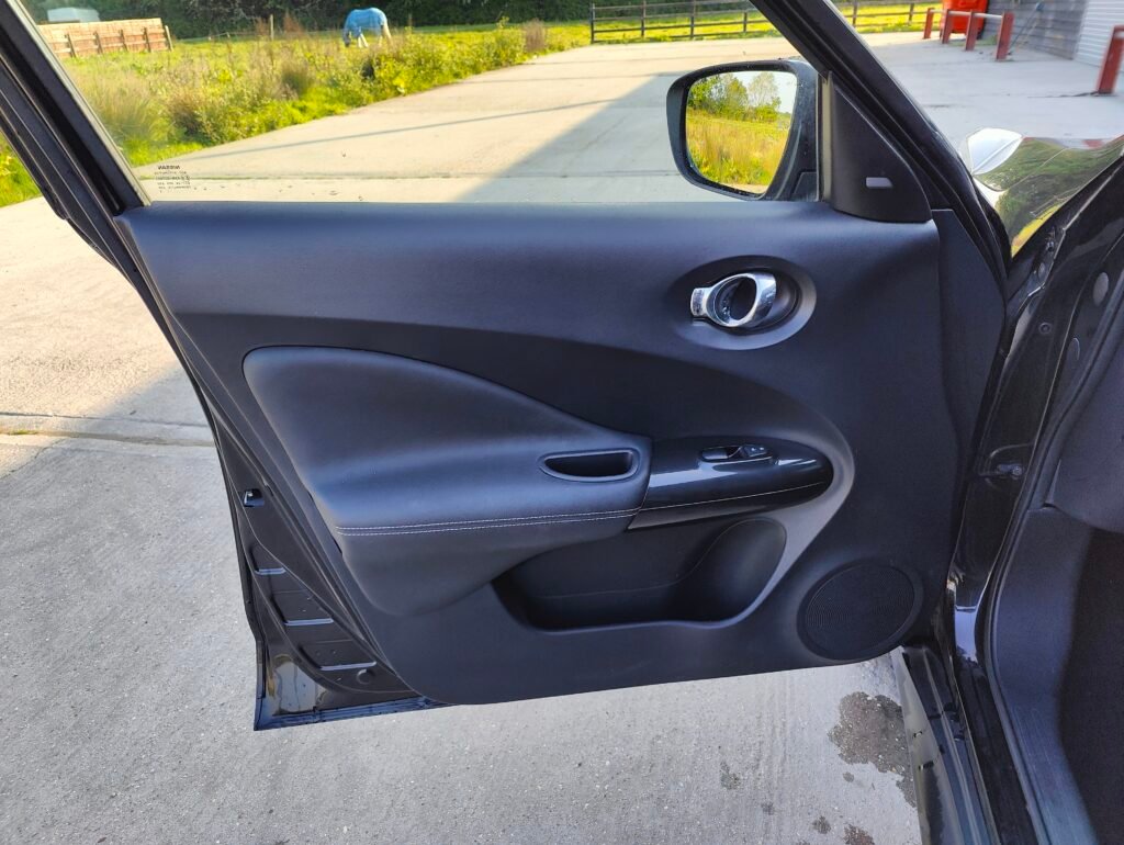 2015 Nissan Juke 1.2 DIG-T Tekna Euro 6 (s/s) 5dr