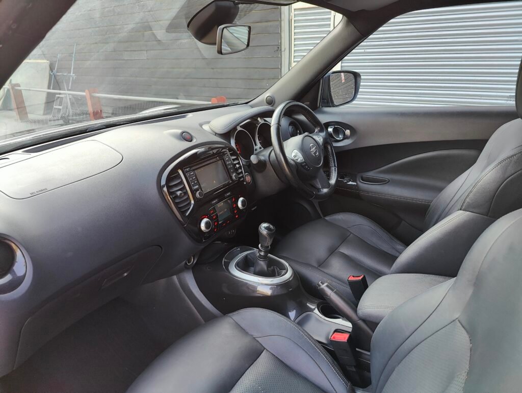 2015 Nissan Juke 1.2 DIG-T Tekna Euro 6 (s/s) 5dr