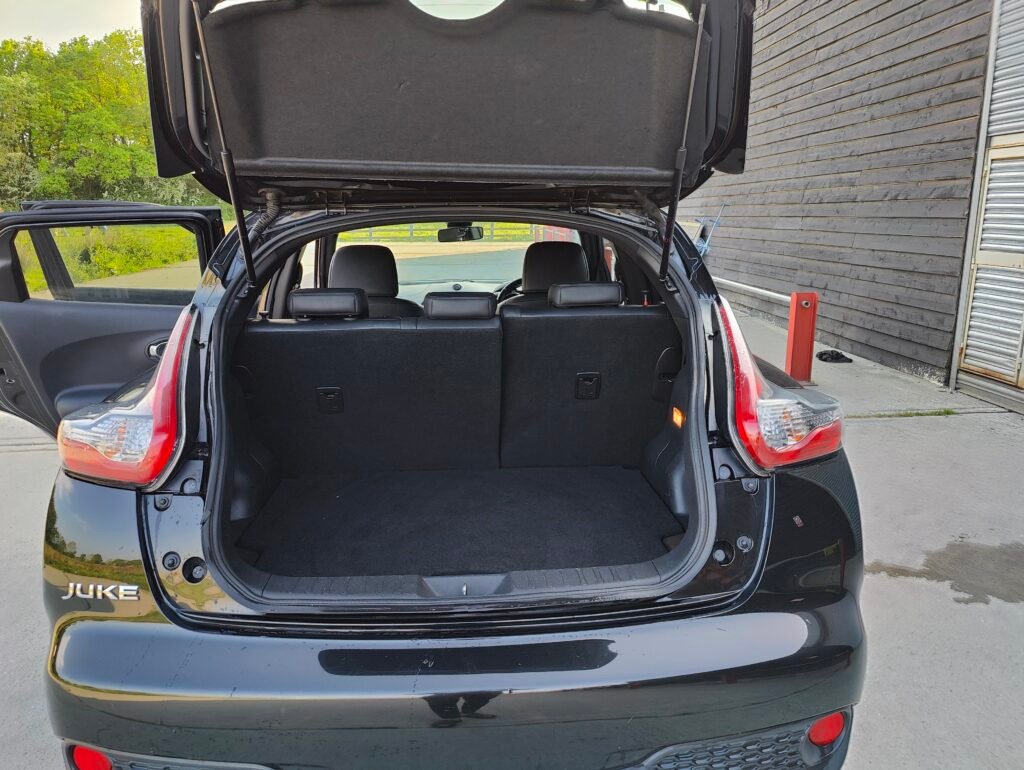 2015 Nissan Juke 1.2 DIG-T Tekna Euro 6 (s/s) 5dr