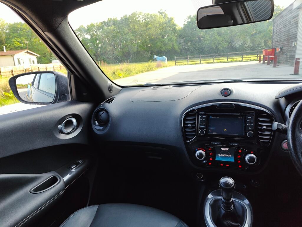 2015 Nissan Juke 1.2 DIG-T Tekna Euro 6 (s/s) 5dr