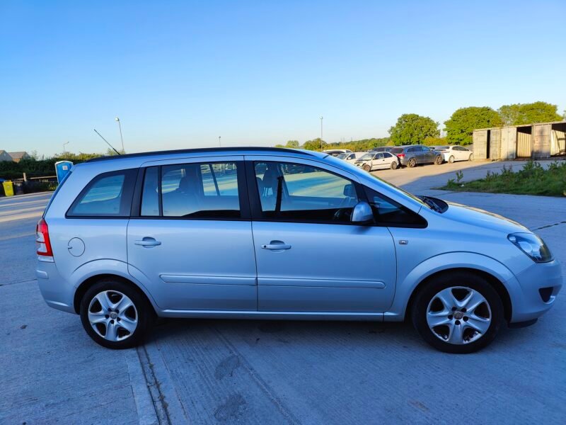 2013 Vauxhall Zafira 1.6 16V Exclusiv Euro 5 5dr || Petrol || Manual || ULEZ Compliance✅