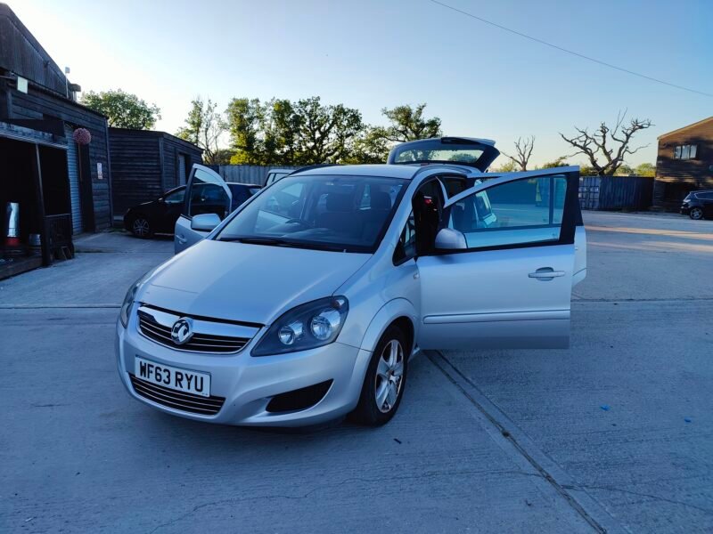 2013 Vauxhall Zafira 1.6 16V Exclusiv Euro 5 5dr || Petrol || Manual || ULEZ Compliance✅