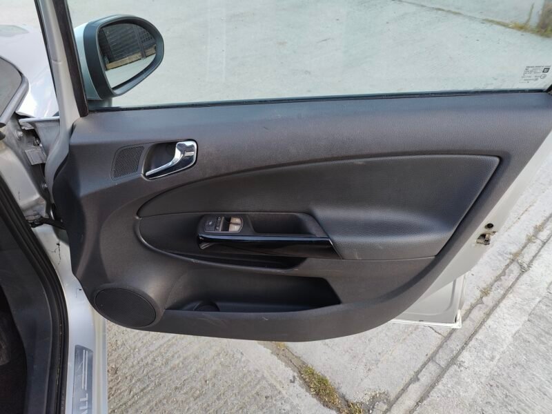 2009 Vauxhall Corsa 1.4i 16v Design 5dr (a/c) || Petrol || Automatic || ULEZ Compliance✅