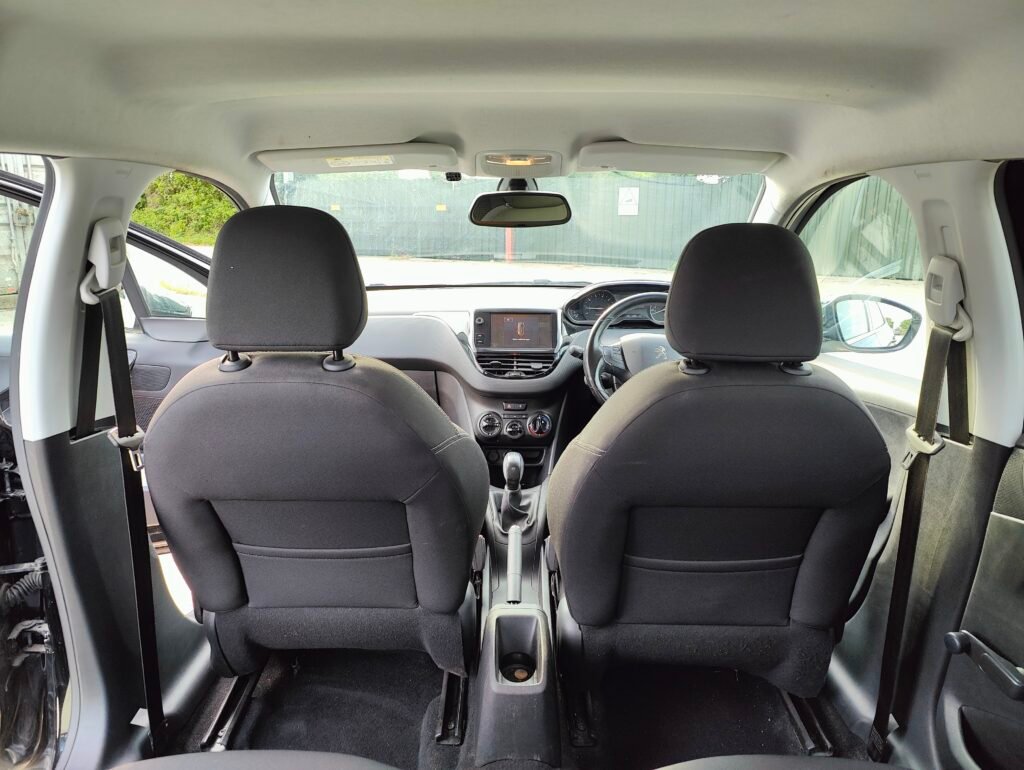 2016 Peugeot 208 1.2 PureTech Allure Euro 6 5dr