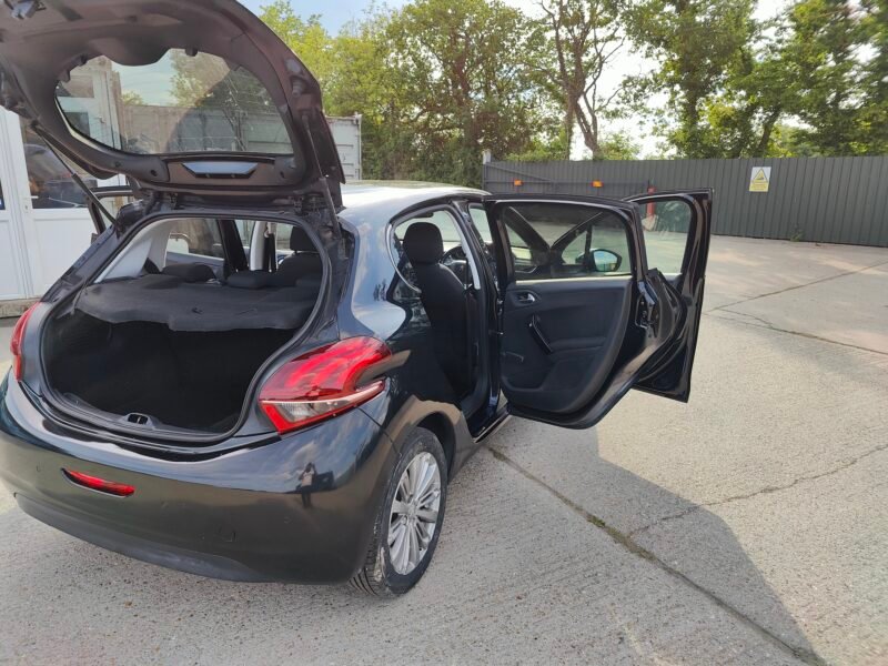 2016 Peugeot 208 1.2 PureTech Allure Euro 6 5dr || Petrol || Manual || ULEZ Compliance✅