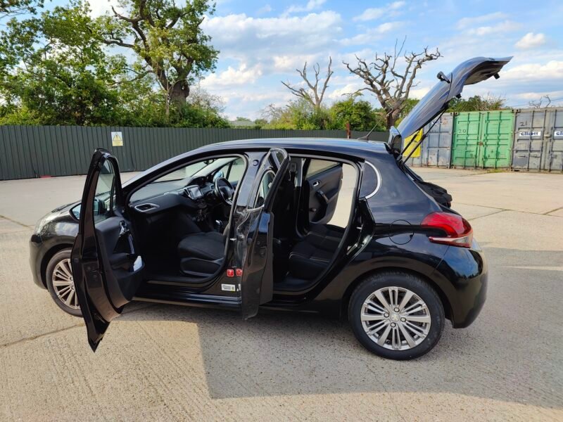 2016 Peugeot 208 1.2 PureTech Allure Euro 6 5dr || Petrol || Manual || ULEZ Compliance✅