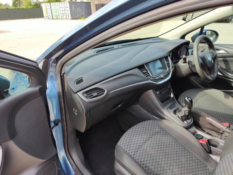 2016 Vauxhall Astra 1.4i Design Euro 6 5dr || Petrol || Manual || ULEZ Compliance✅