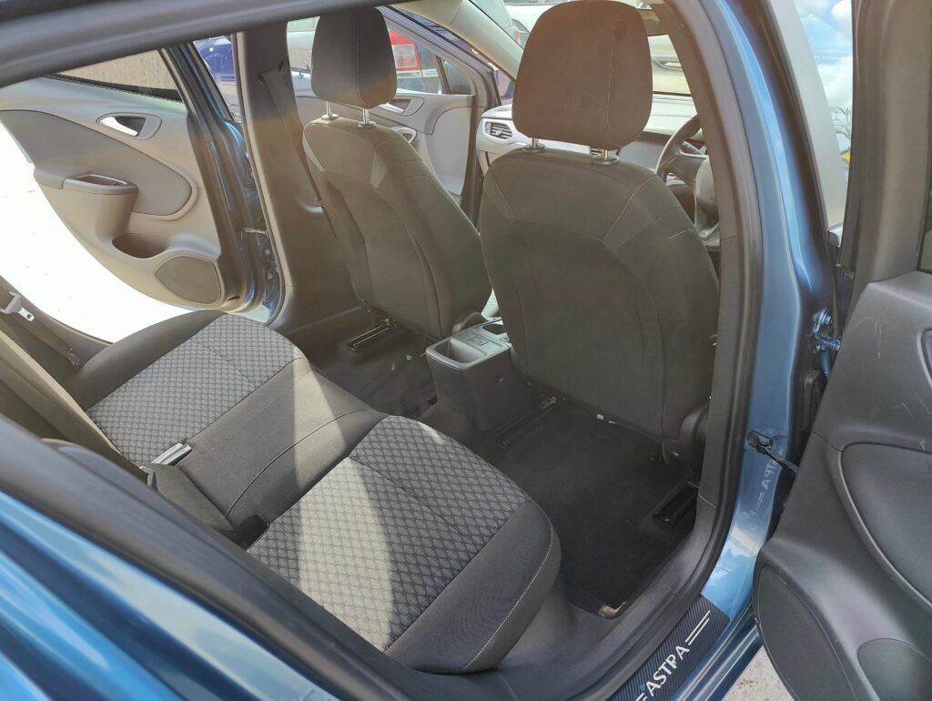 2016 Vauxhall Astra 1.4i Design Euro 6 5dr