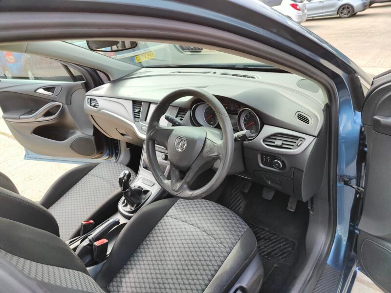 2016 Vauxhall Astra 1.4i Design Euro 6 5dr || Petrol || Manual || ULEZ Compliance✅