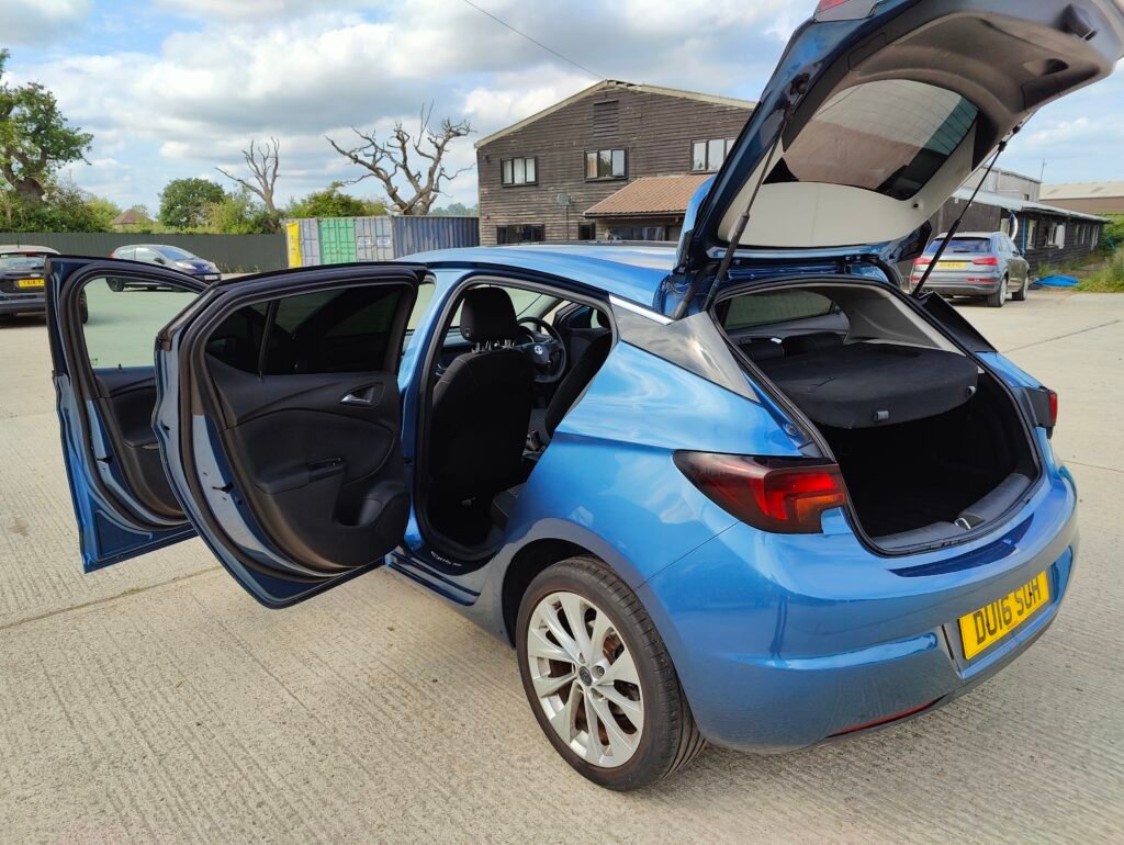 2016 Vauxhall Astra 1.4i Design Euro 6 5dr