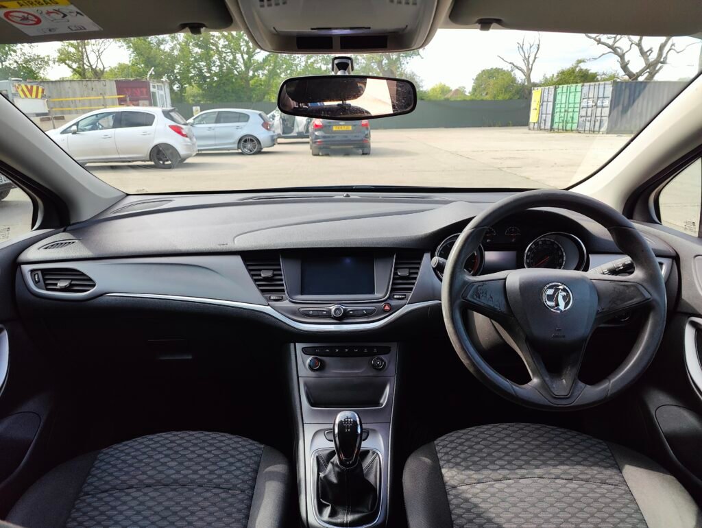 2016 Vauxhall Astra 1.4i Design Euro 6 5dr