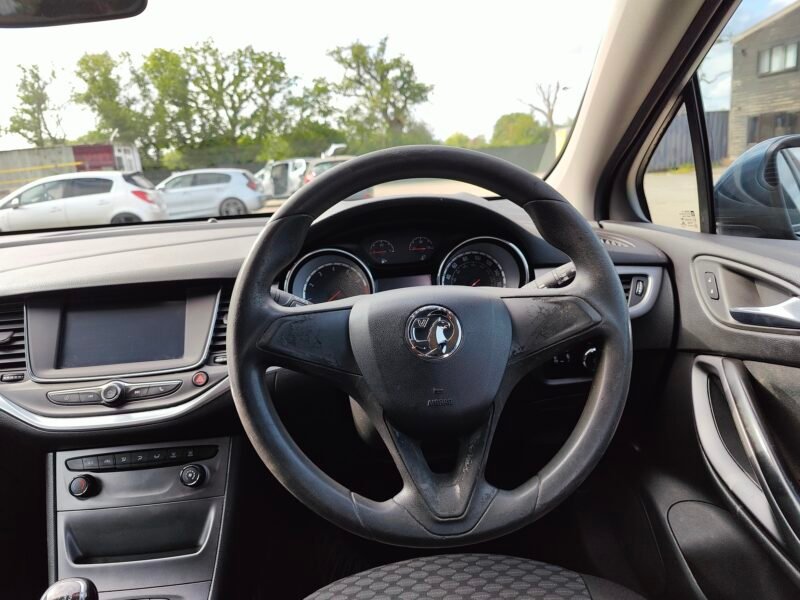 2016 Vauxhall Astra 1.4i Design Euro 6 5dr || Petrol || Manual || ULEZ Compliance✅