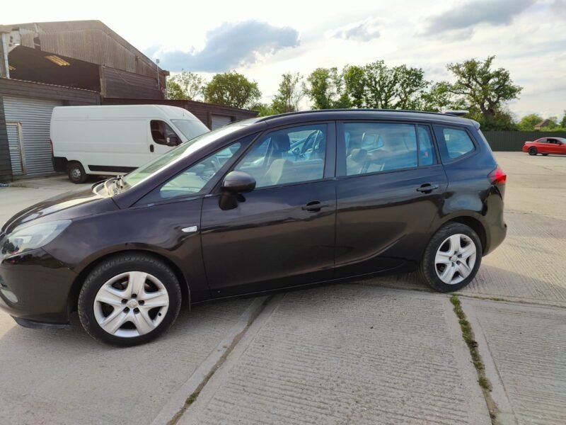 2015 Vauxhall Zafira Tourer 1.4i Turbo Exclusiv Euro 6 5dr✅
