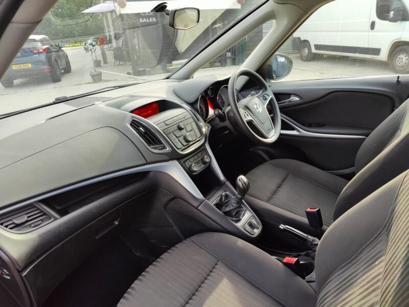 2015 Vauxhall Zafira Tourer 1.4i Turbo Exclusiv Euro 6 5dr✅