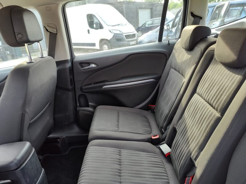 2015 Vauxhall Zafira Tourer 1.4i Turbo Exclusiv Euro 6 5dr✅