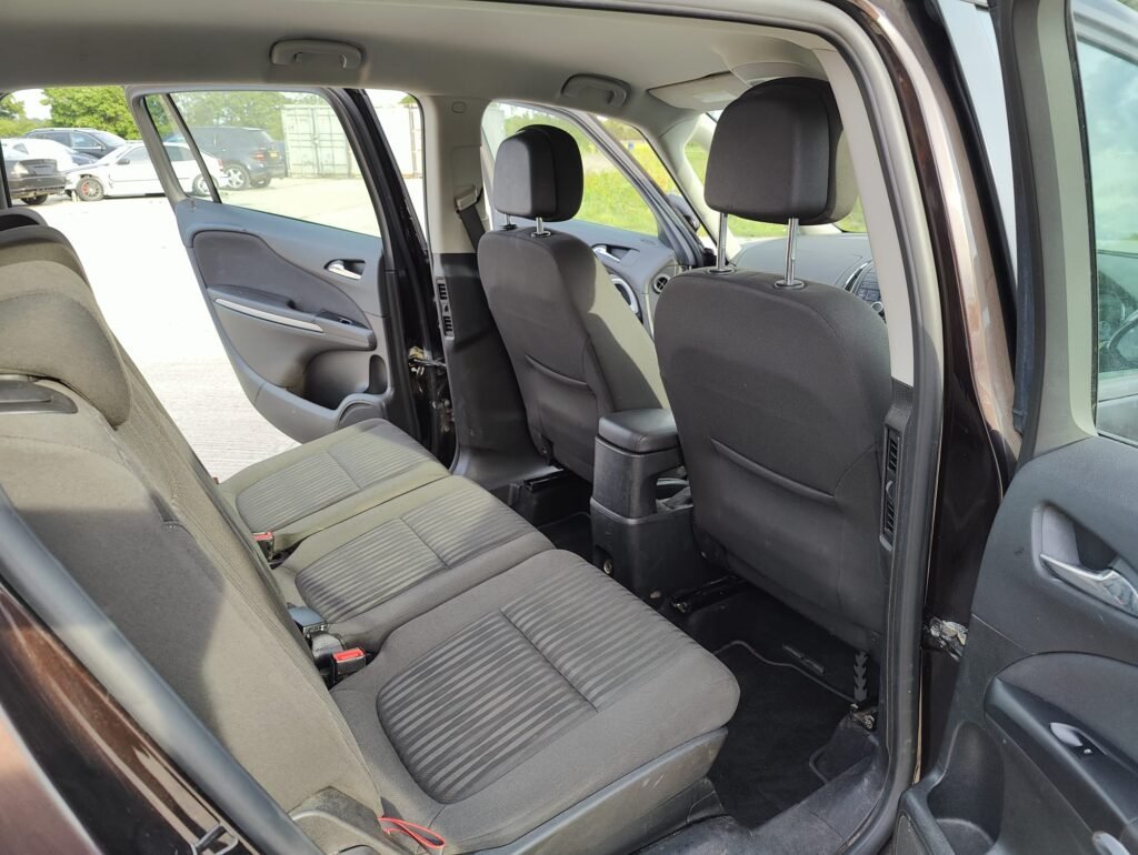 2015 Vauxhall Zafira Tourer 1.4i Turbo Exclusiv Euro 6 5dr