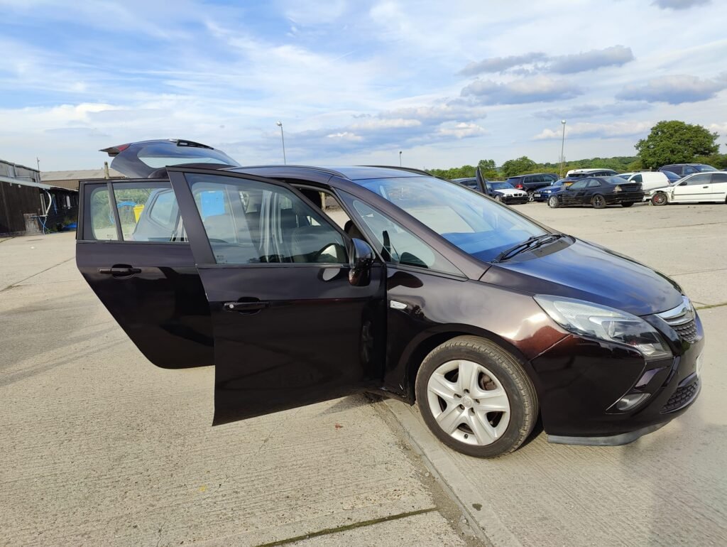 2015 Vauxhall Zafira Tourer 1.4i Turbo Exclusiv Euro 6 5dr