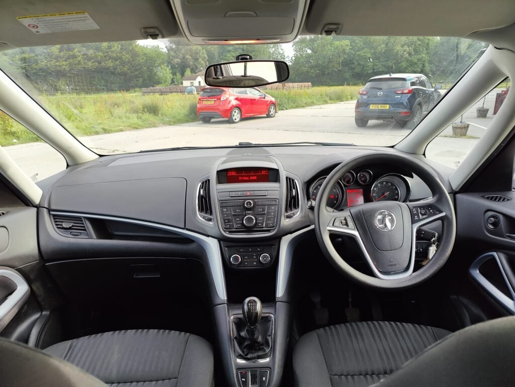 2015 Vauxhall Zafira Tourer 1.4i Turbo Exclusiv Euro 6 5dr